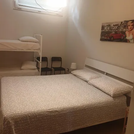 Nocleg ze śniadaniem Andrea 3*